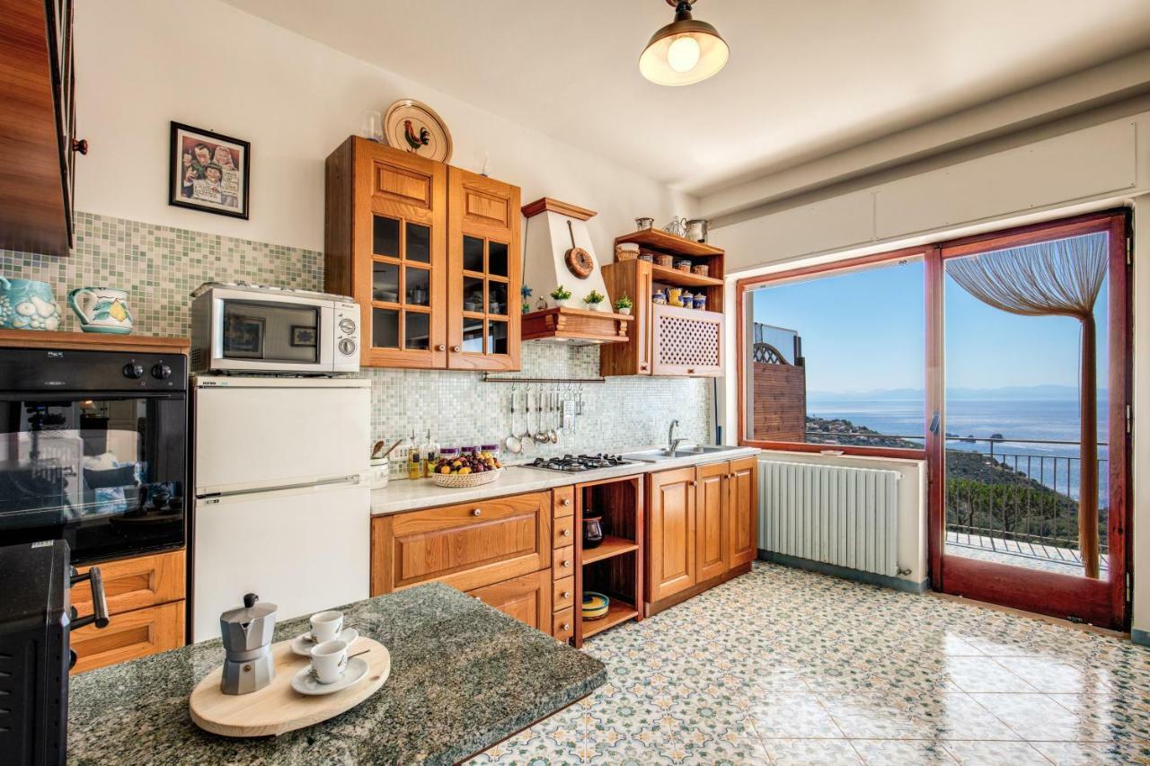 Geca'S House - Panoramic Sea View Studio 马萨鲁布朗斯 外观 照片